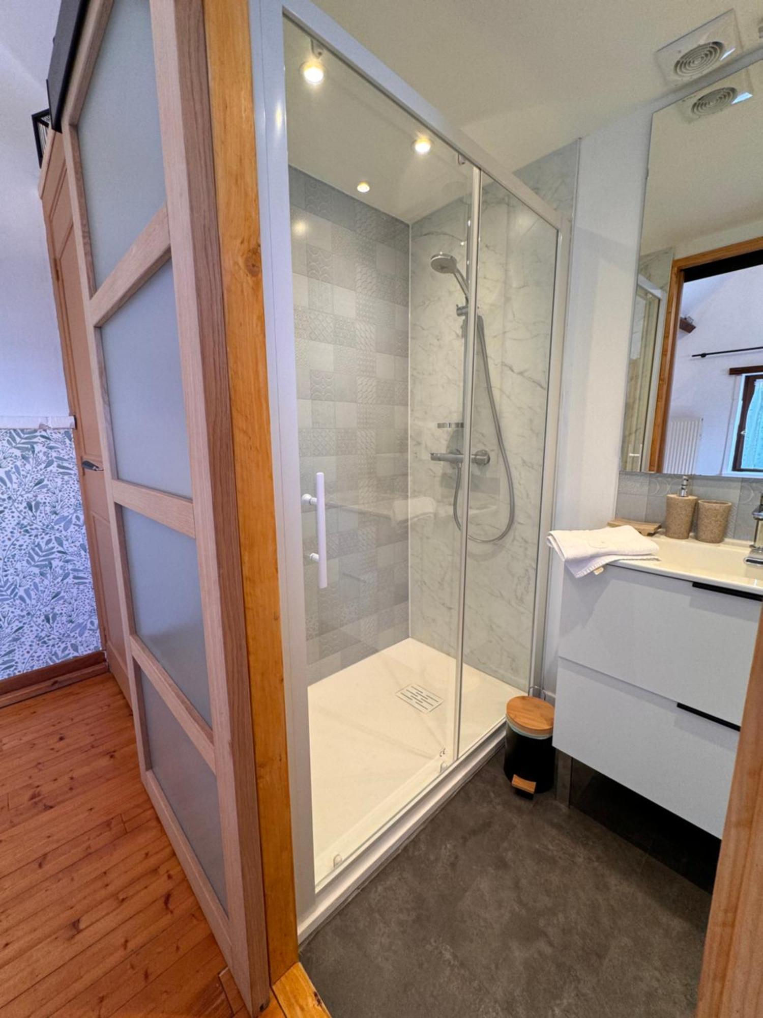 La Niche Hotel Richebourg  Екстериор снимка