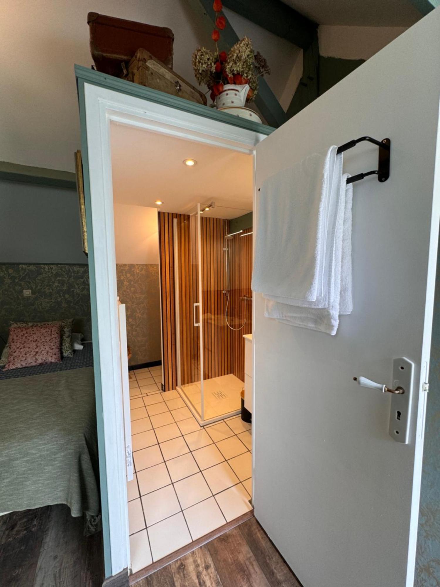 La Niche Hotel Richebourg  Екстериор снимка